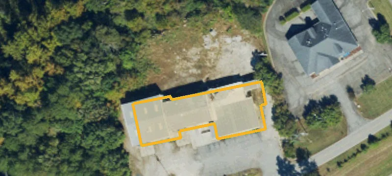 394 Zeb Robinson Rd