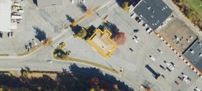 621 Main St