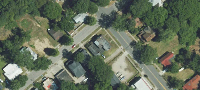215 Vance NE St
