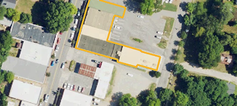 124126 Main St