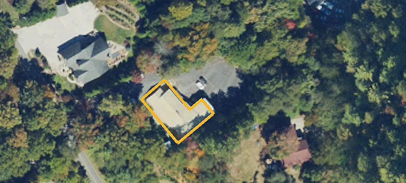656 Black Hl Rd