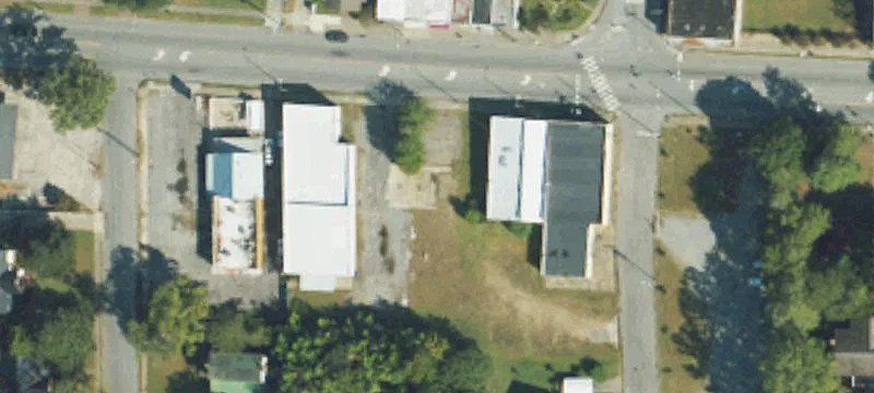 Main St
