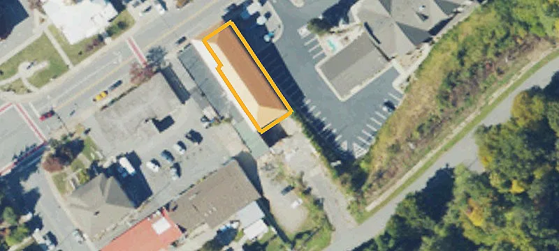 240 Main St