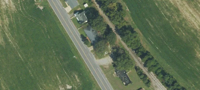 309 Commercial Ave