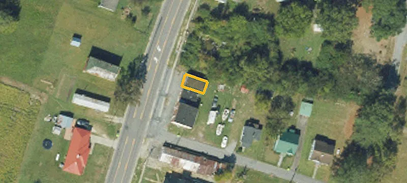 709 Main St