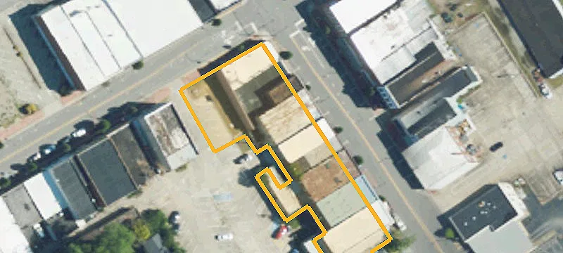 109 King St