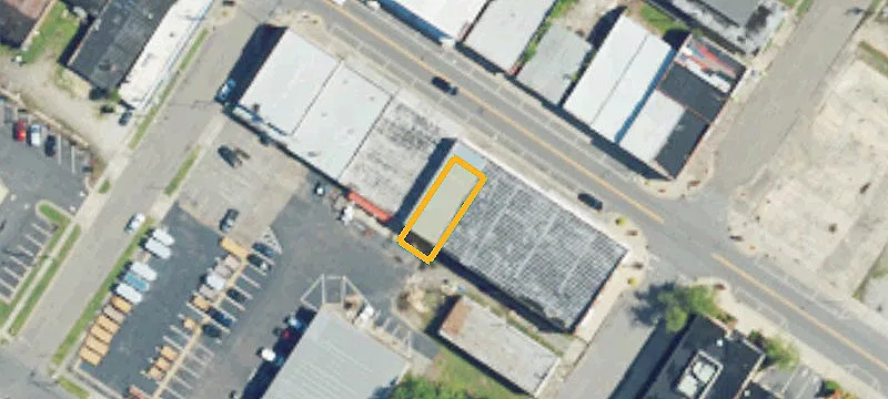 Main St