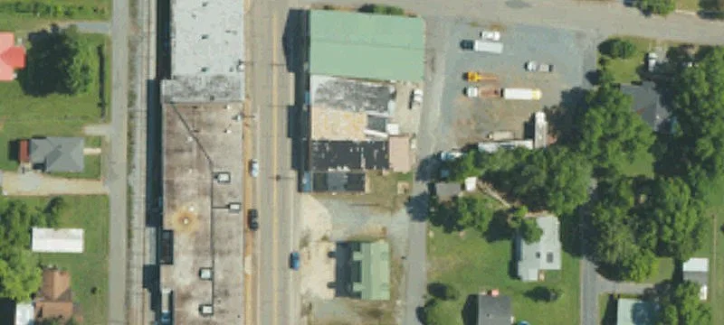 142 Main St