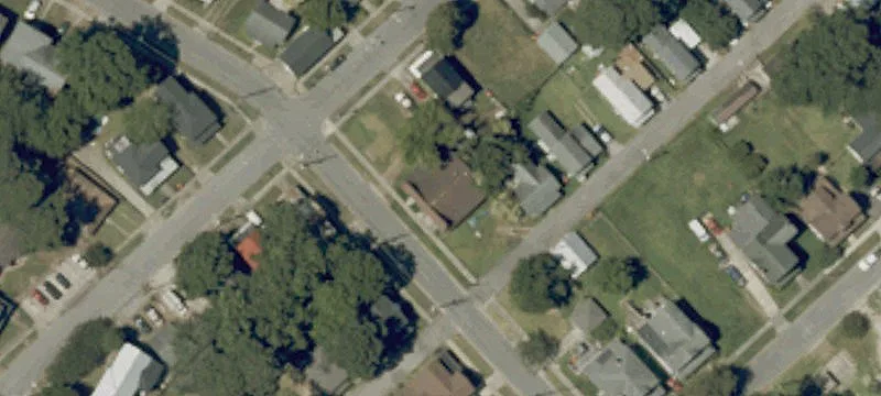 406 Cypress St