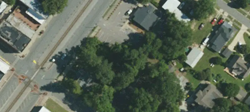 204 Ctr St