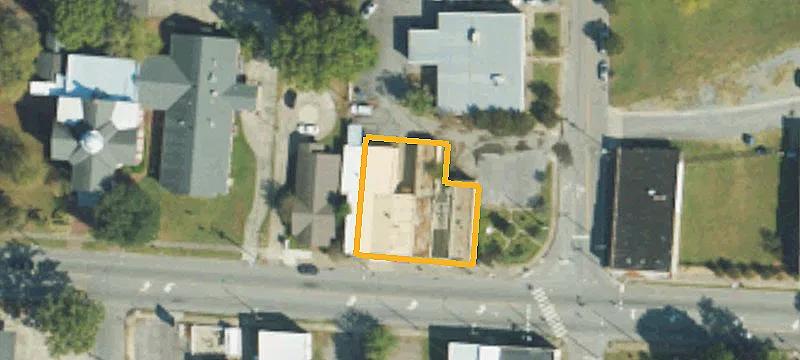 112 Main St