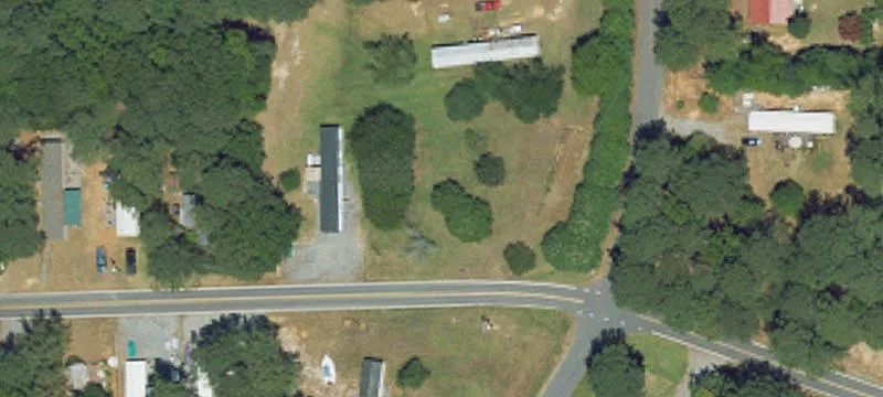 814 Woodcock Rd