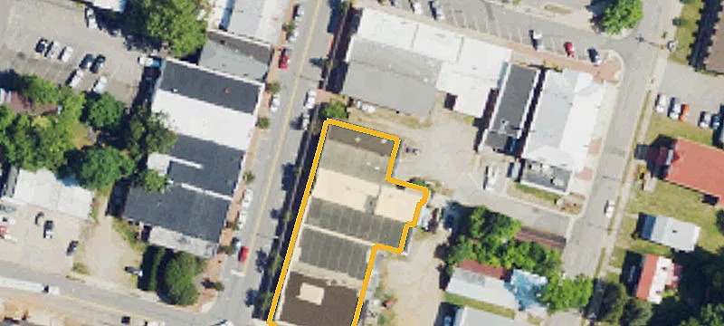 132 Main St