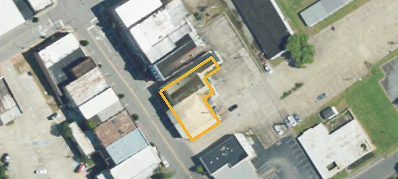 124 King St