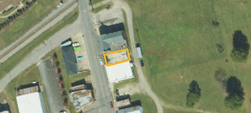 202 Main St