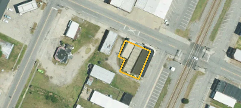 105 Main St