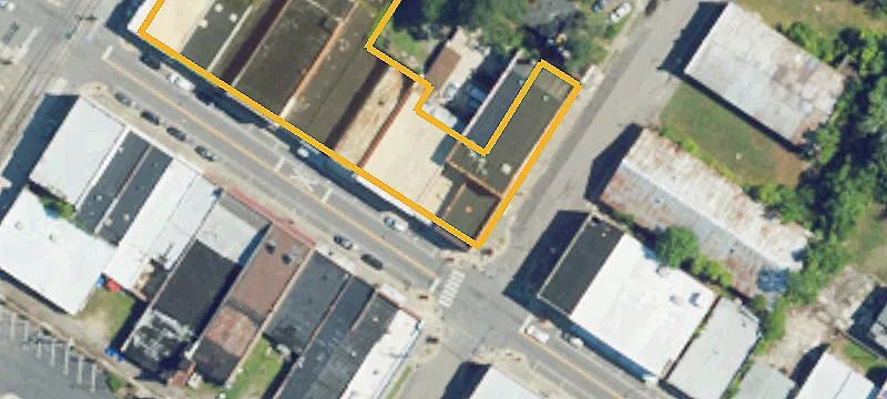 129 Main St