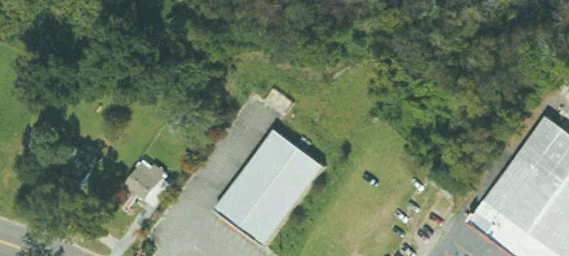 620 Riv Rd
