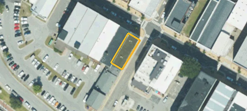 201 Main St