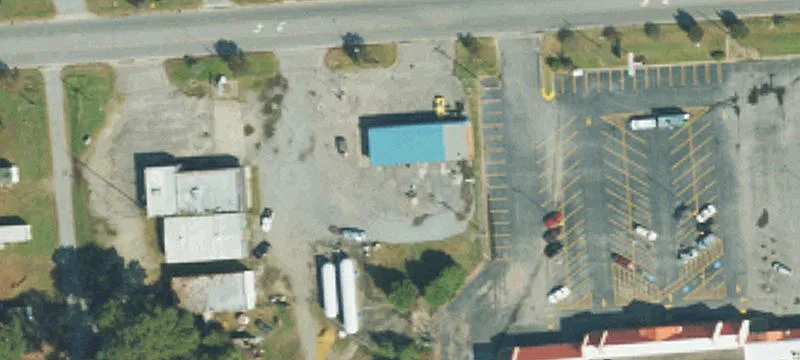 855 Main St