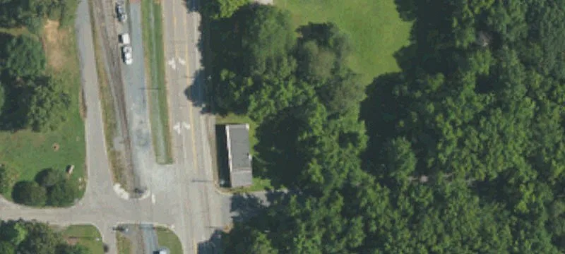 300 Main St