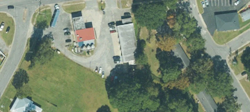 1043 John Small Ave