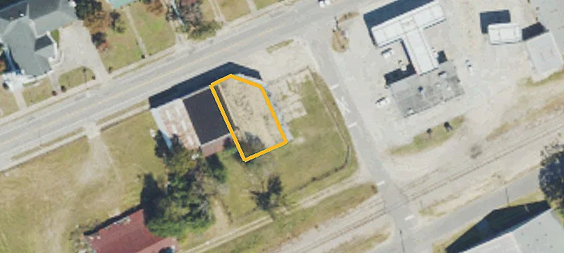 991 Main St