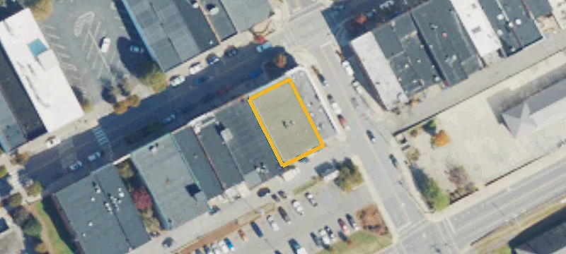 903 Main St