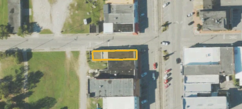 200 Main St