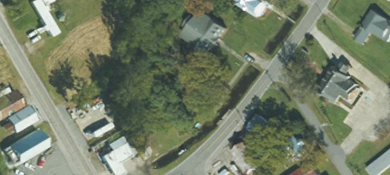 51 Main St