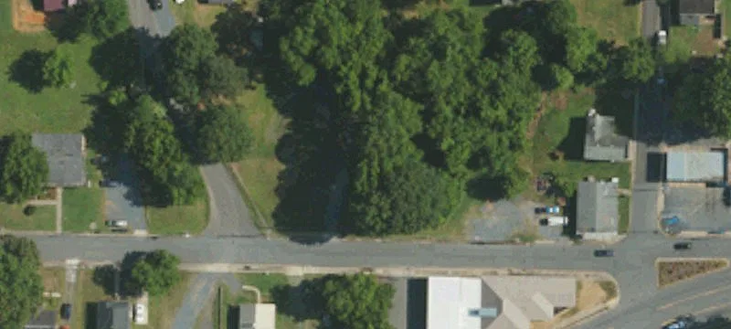 Main St