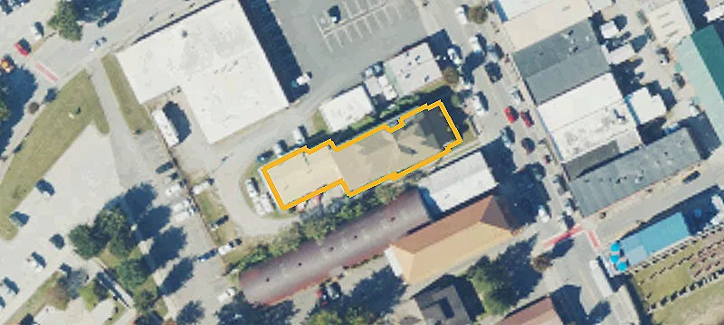 135 Everett St