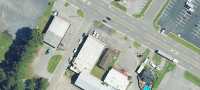 804 Memorial E Dr