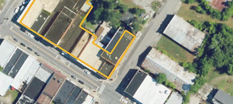 131 Main E St