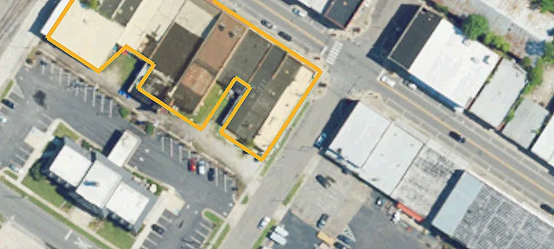 132 Main E St