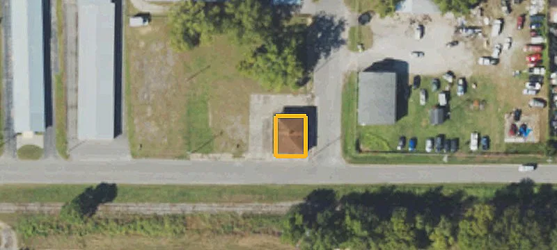 221 Main St