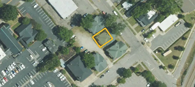 206 Vance E St