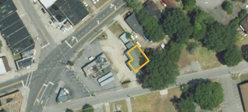 1009 Goldsboro S St