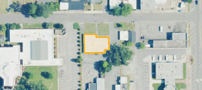 113 Campus Ave