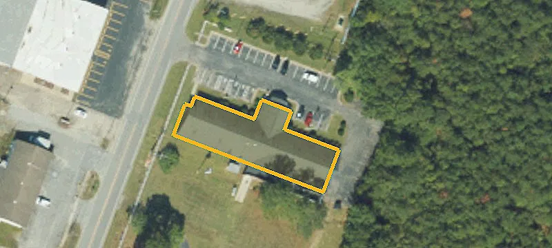 400 Main St