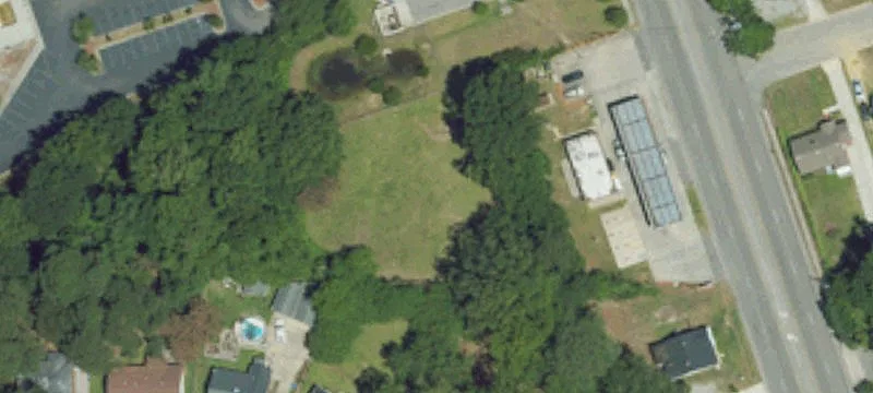 739 Ward Blvd