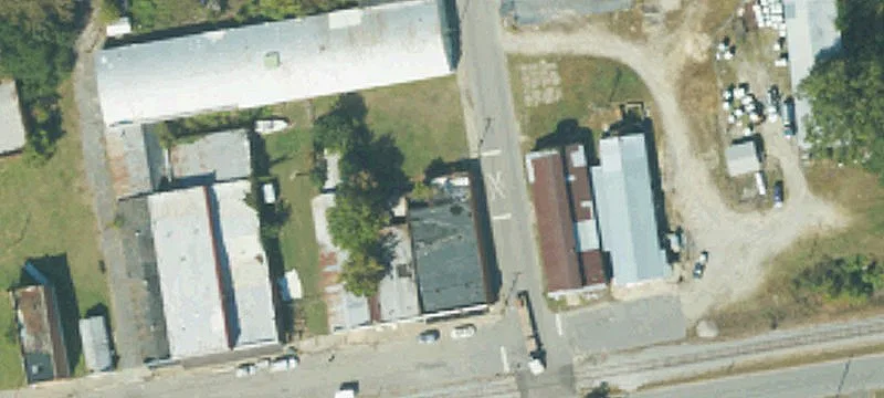 120 Railroad St