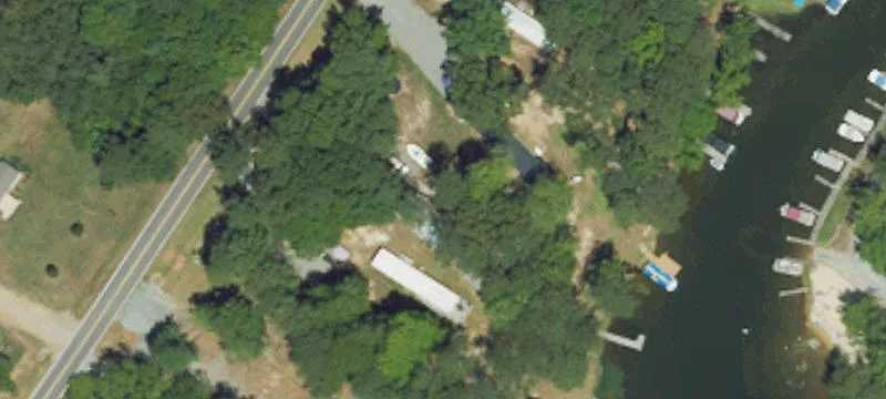 689 Woodcock Rd