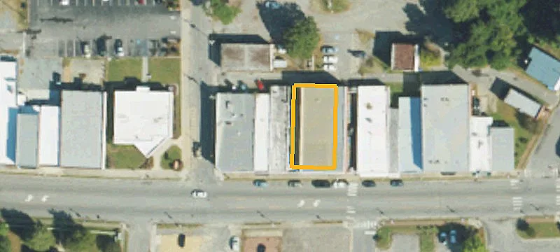 207 Main St
