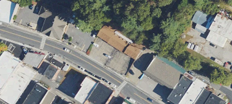 210 Oak Ave
