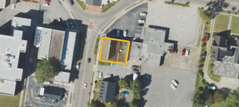 102 Courthouse Sq