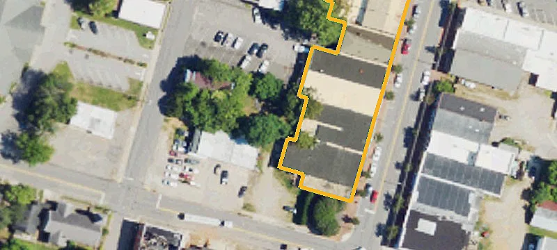 137 Main St