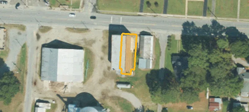 215 Main St