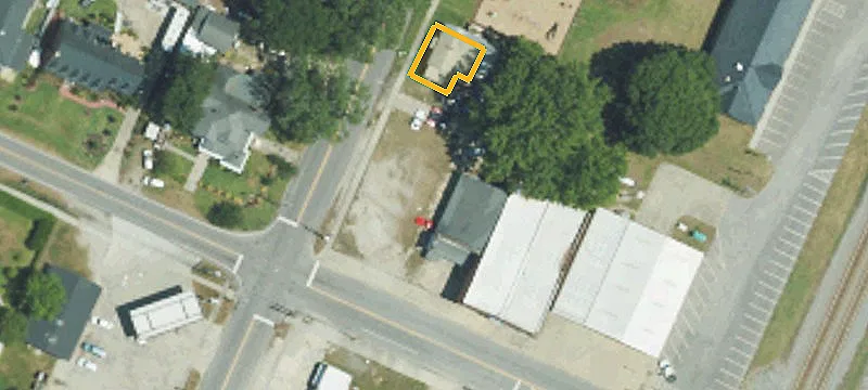 108 Main St