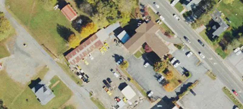 304 Main St